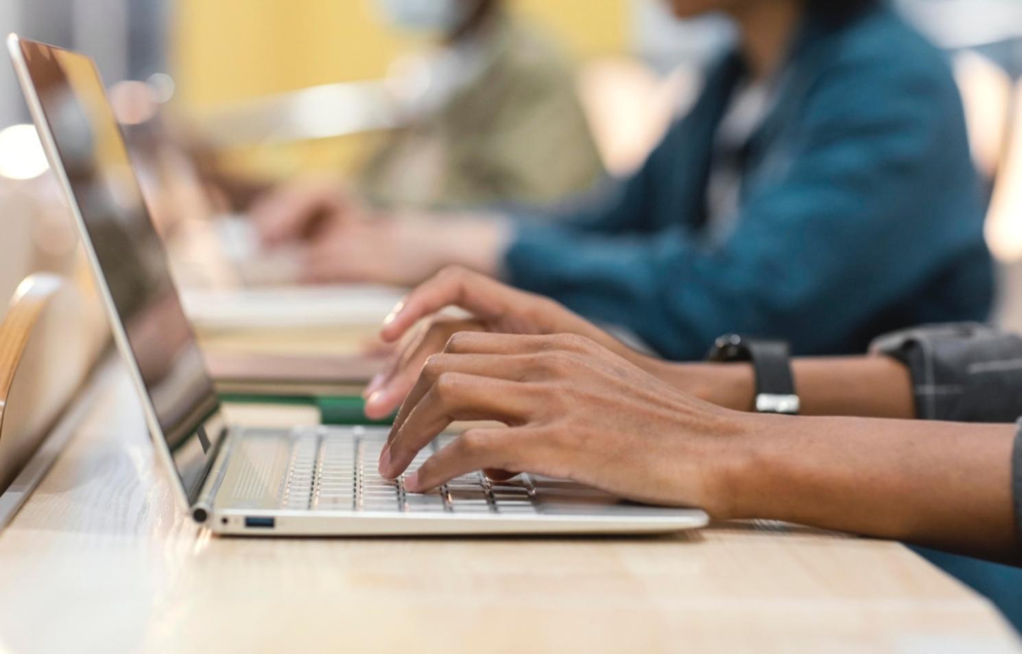 Сучасні інструменти аналітики та візуалізації даних на робочому місці